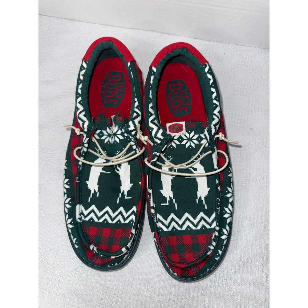 Hey Dude Wally Holiday Cheers Mens Green Red Christmas Reindeer Loafers 11